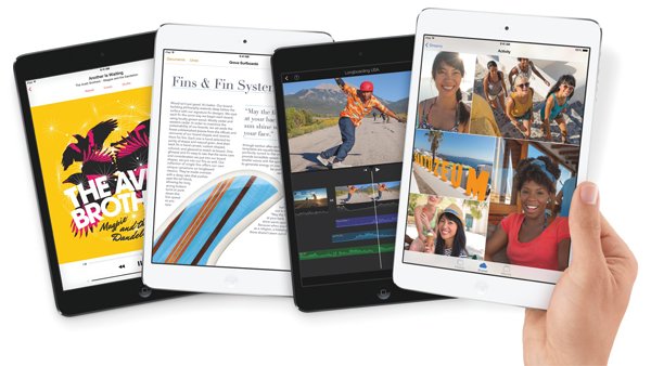 2013-iPad-mini-2-Retina-Four-up-hand