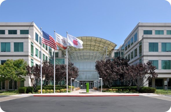 Apple-headquarters-Cupertino-Clifornia-exterior-001